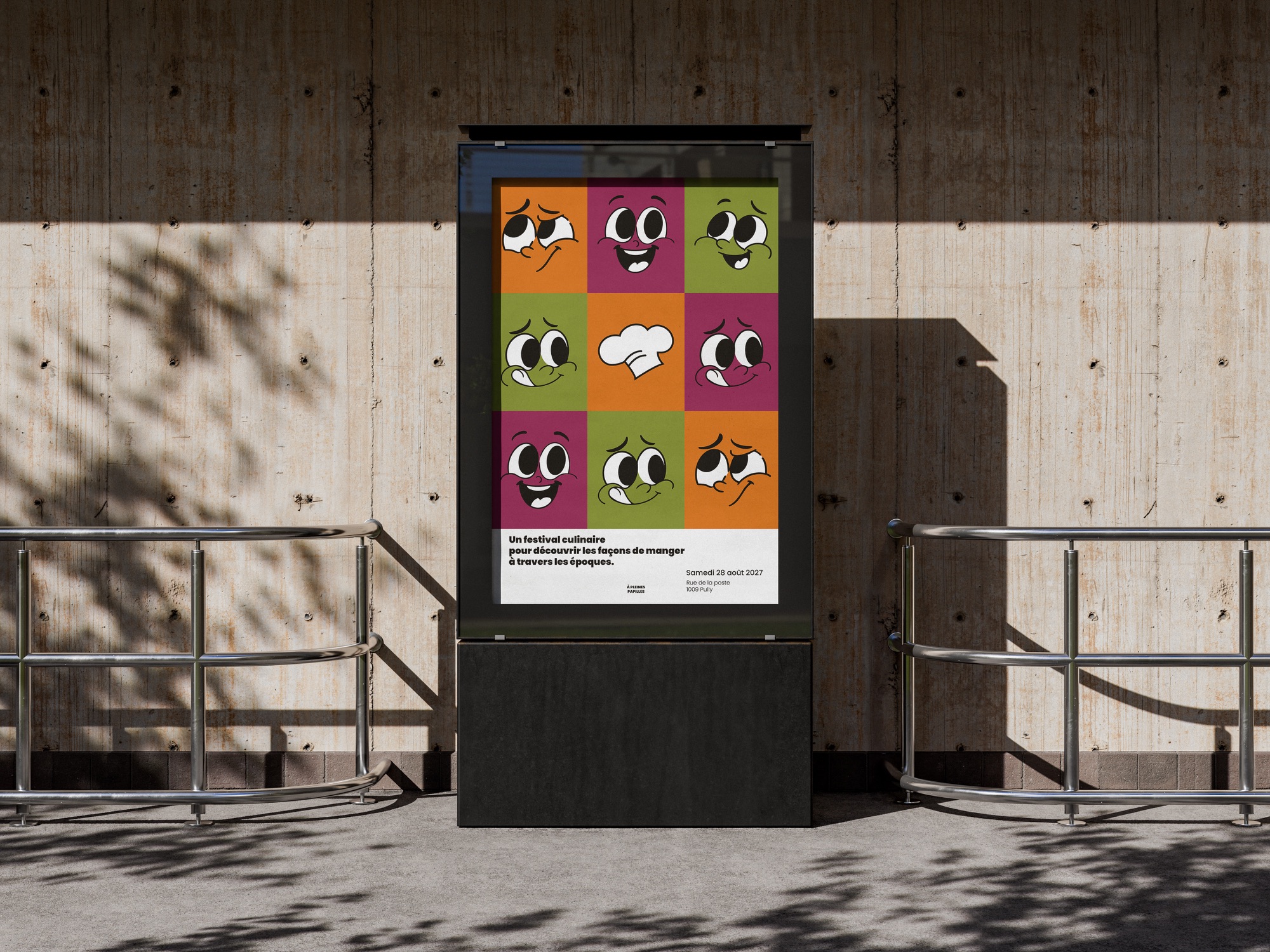 Affiche du festival À Pleines Papilles sur panneau publicitaire
